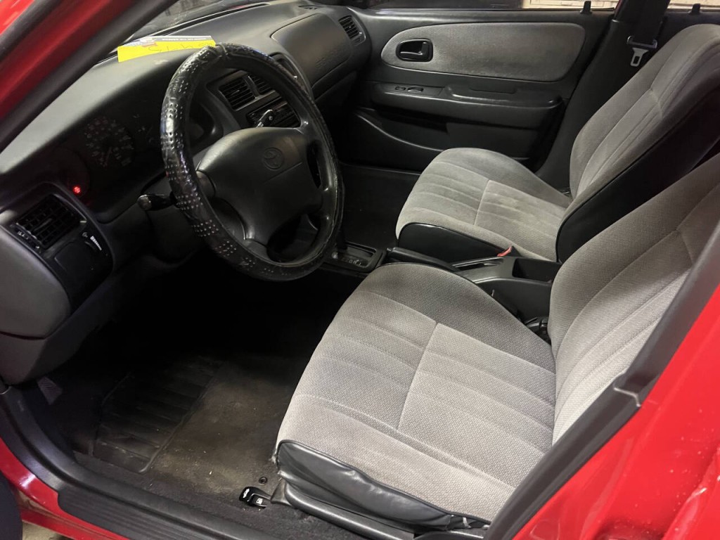 1997 Toyota Corolla Image 19