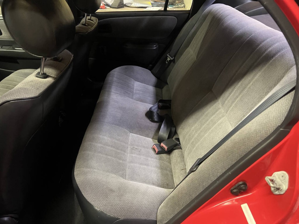 1997 Toyota Corolla Image 20