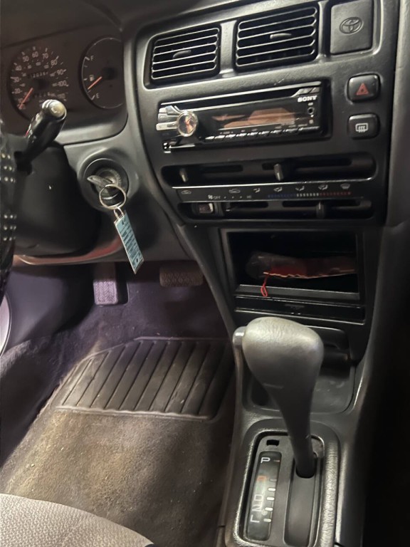 1997 Toyota Corolla Image 24