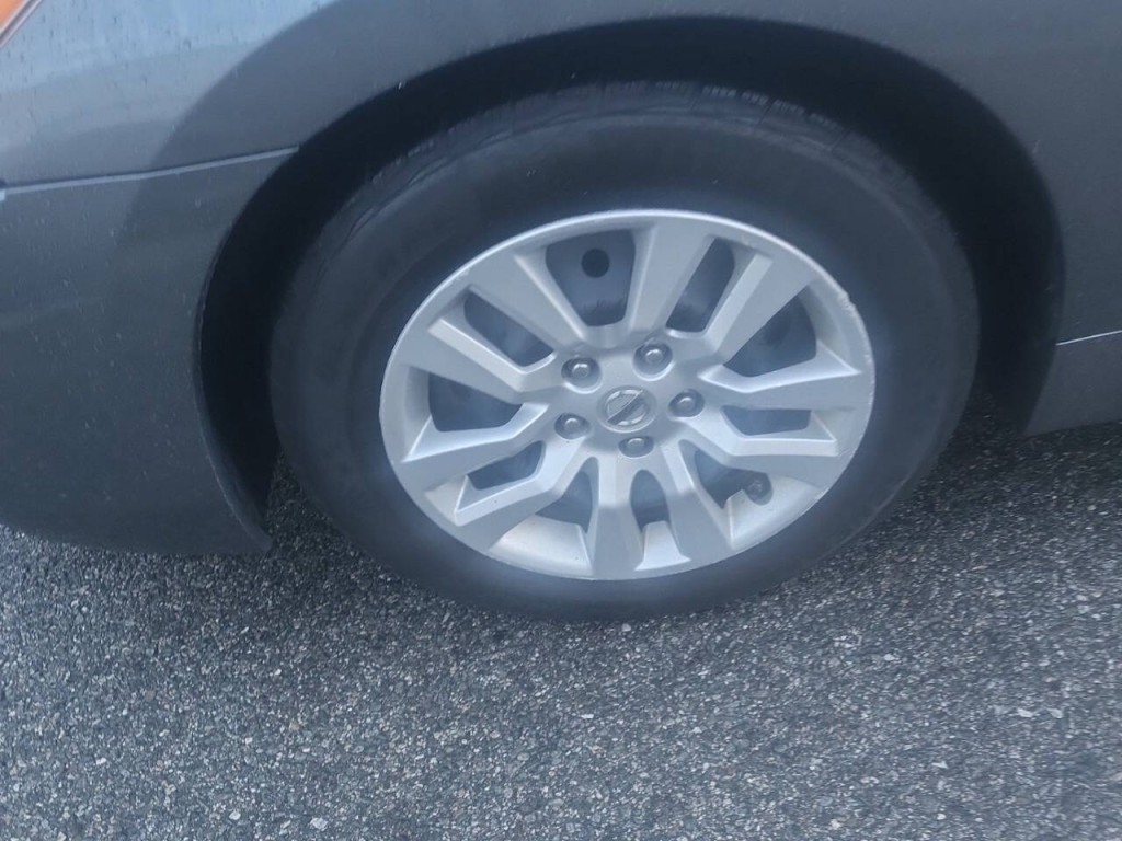 2015 Nissan Altima Image 5