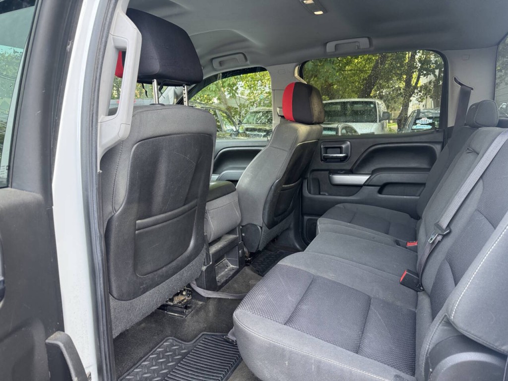 2015 Chevrolet Silverado 1500 Image 12