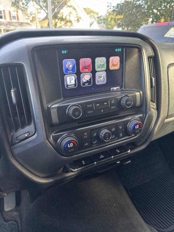2015 Chevrolet Silverado 1500 Image 16