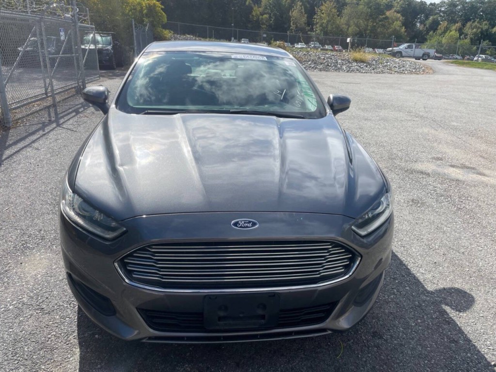 2014 Ford Fusion Image 2