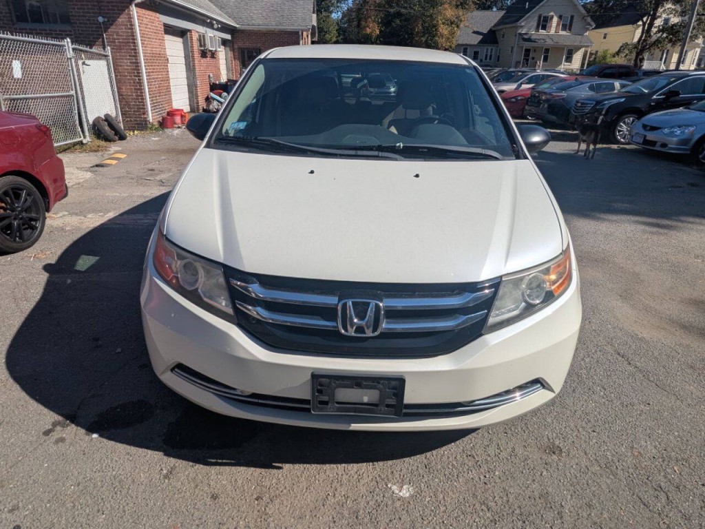 2014 Honda Odyssey Image 1