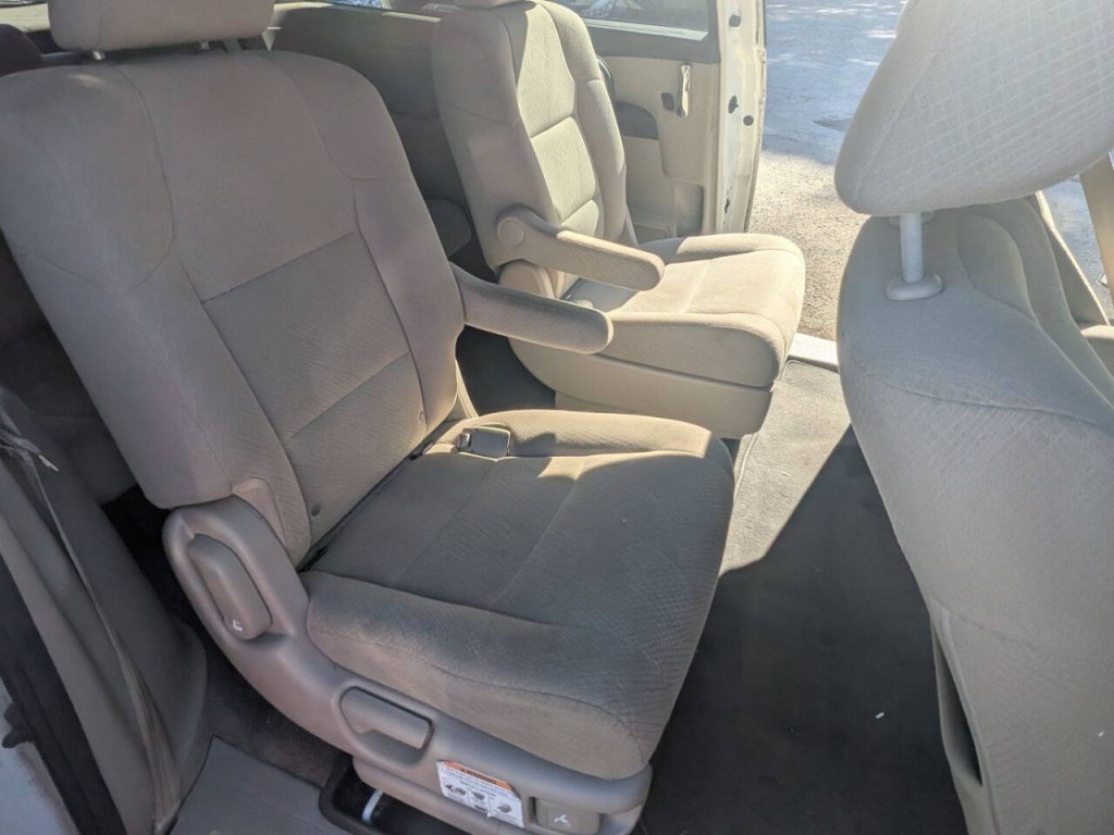 2014 Honda Odyssey Image 12