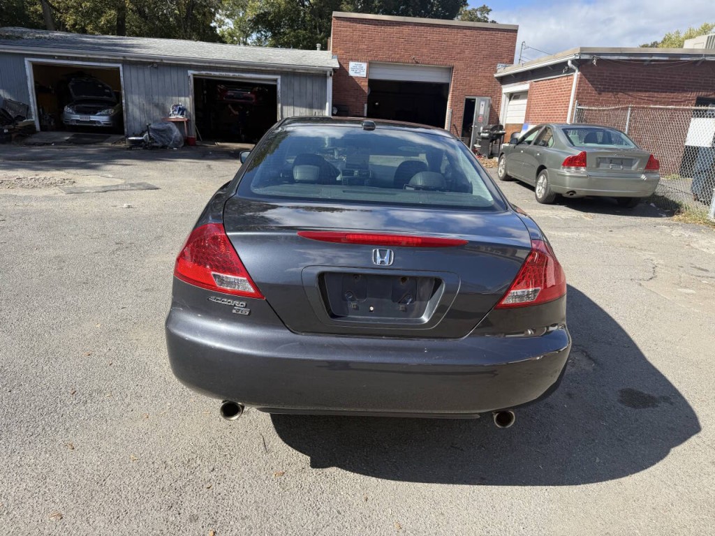 2007 Honda Accord Image 6