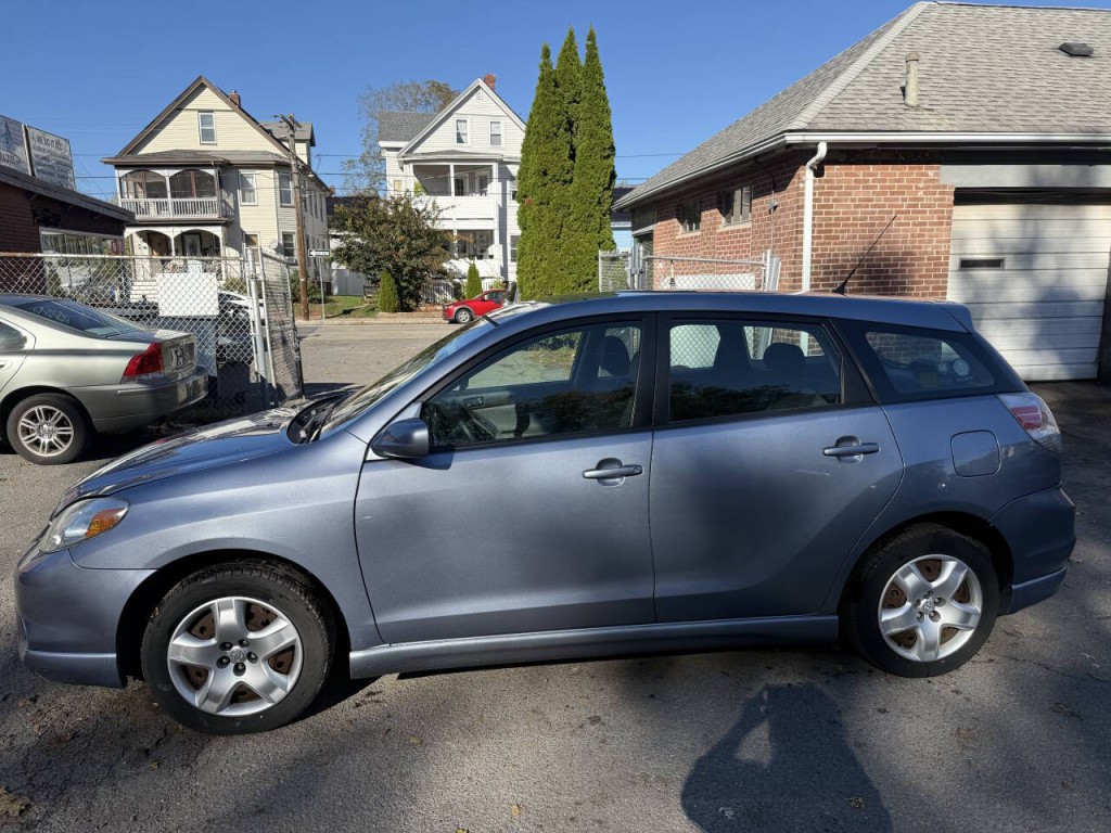 2006 Toyota Matrix Image 4