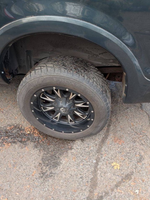 2003 Ford Excursion Image 4