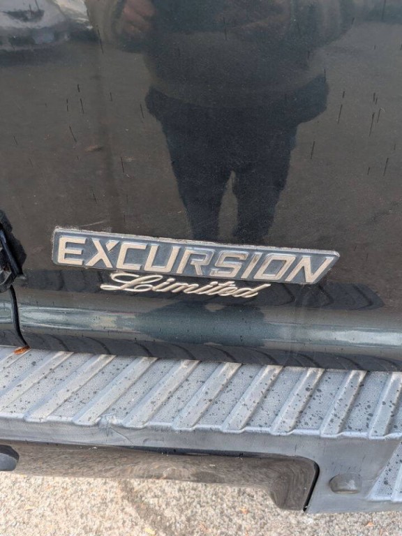 2003 Ford Excursion Image 9