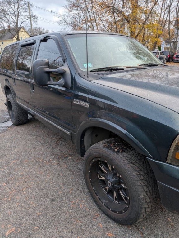 2003 Ford Excursion Image 12