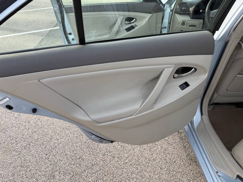 2008 Toyota Camry Image 19