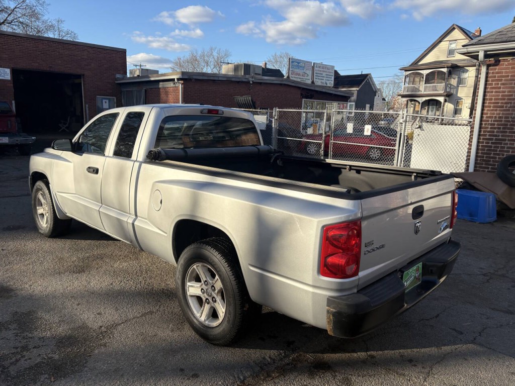 2009 Dodge Dakota Image 5