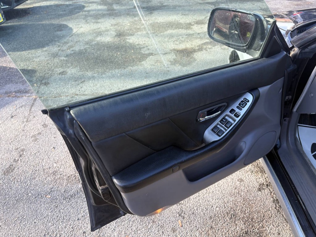 2003 Subaru Baja Image 6