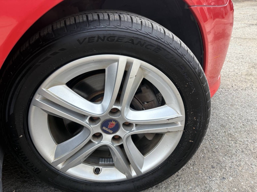 2011 Saab 9-3 Image 20