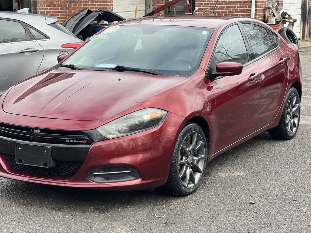 2015 Dodge Dart Image 1