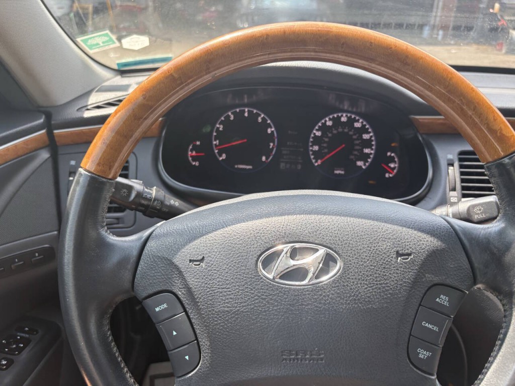 2007 Hyundai Azera Image 6