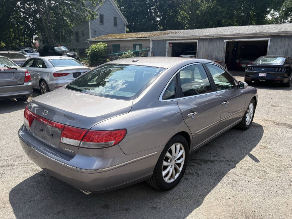 2007 Hyundai Azera Image 15