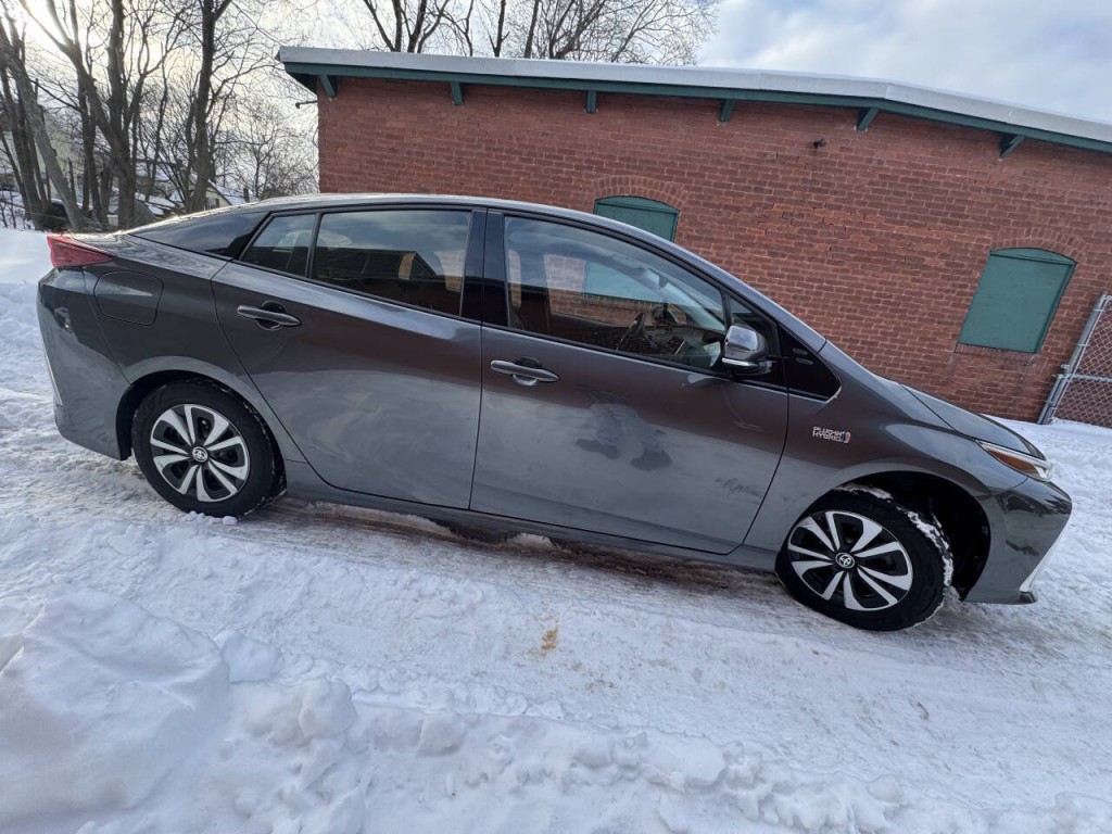 2017 Toyota Prius Image 6