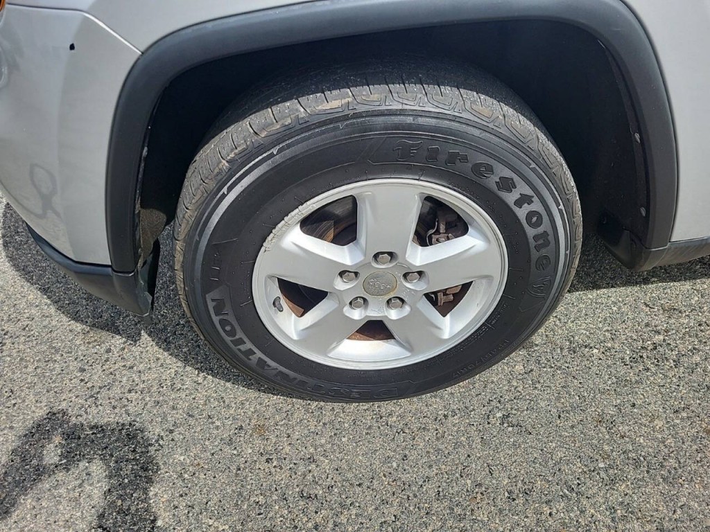 2013 Jeep Grand Cherokee Image 9