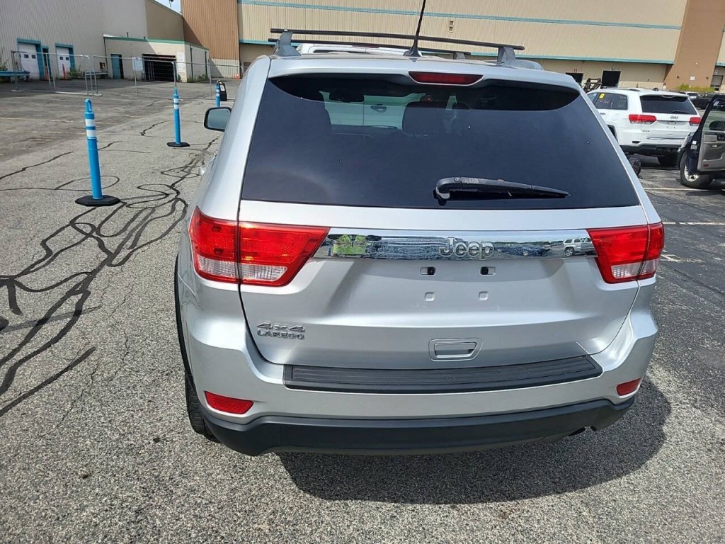 2013 Jeep Grand Cherokee Image 15