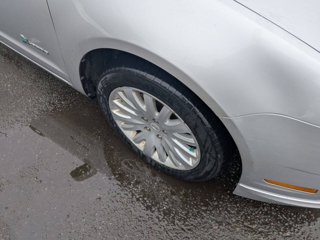 2012 Ford Fusion Image 9