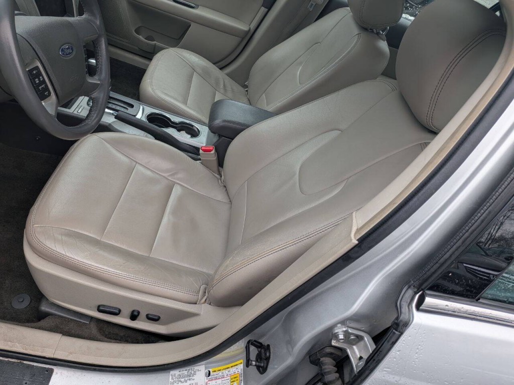 2012 Ford Fusion Image 10
