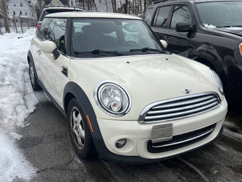 2011 MINI Cooper Image 3