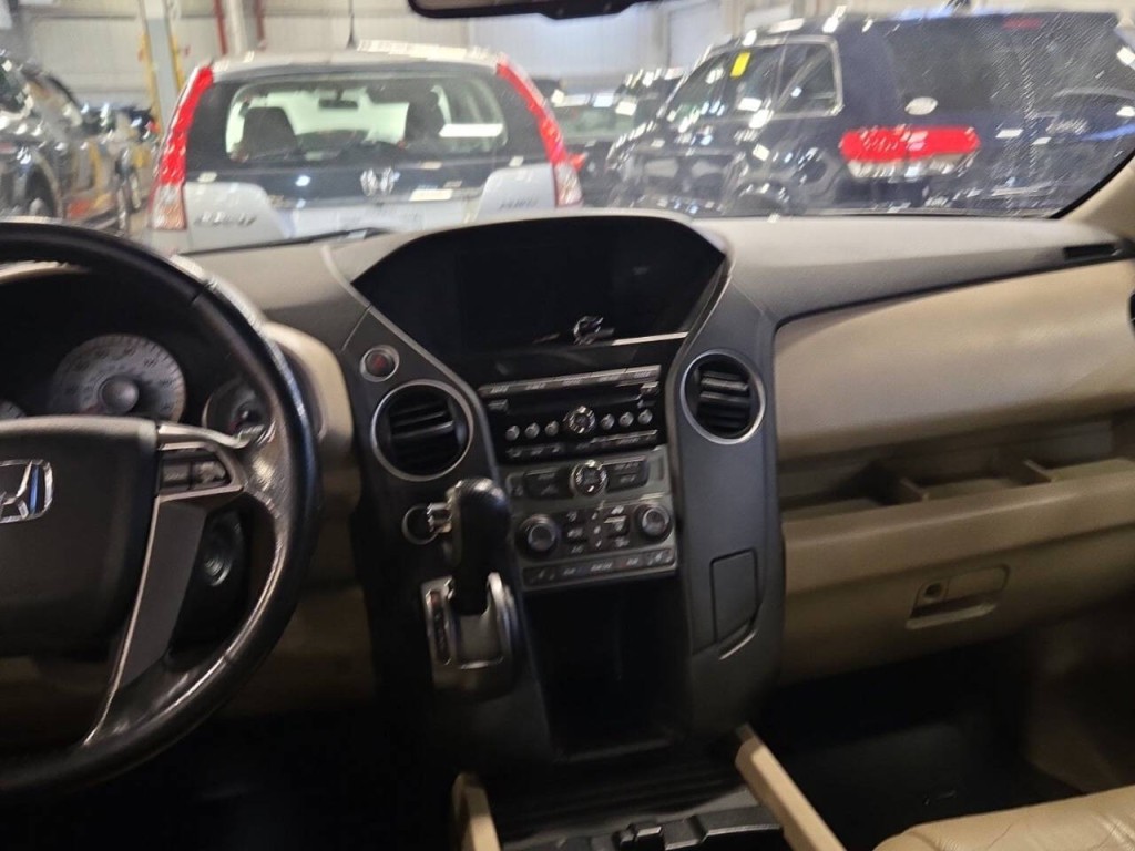 2014 Honda Pilot Image 8