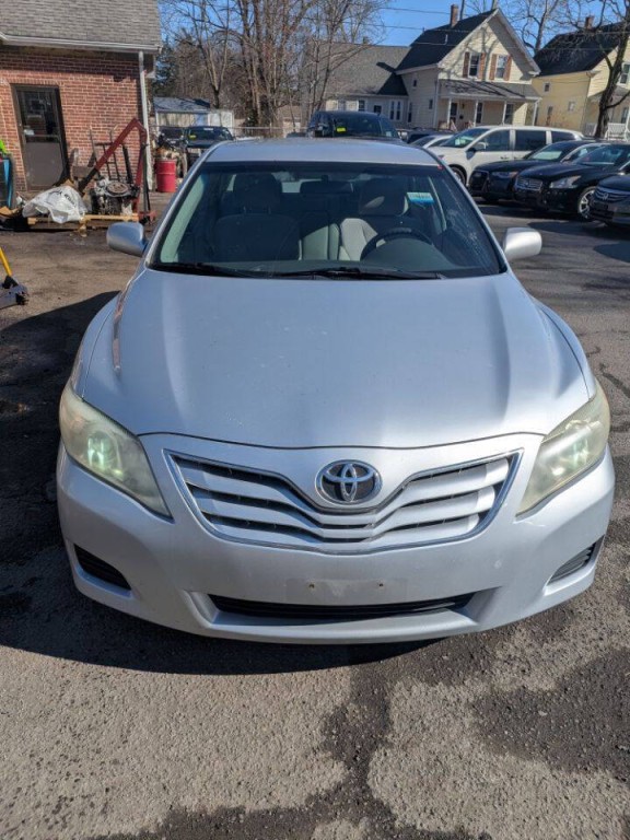 2010 Toyota Camry Image 3