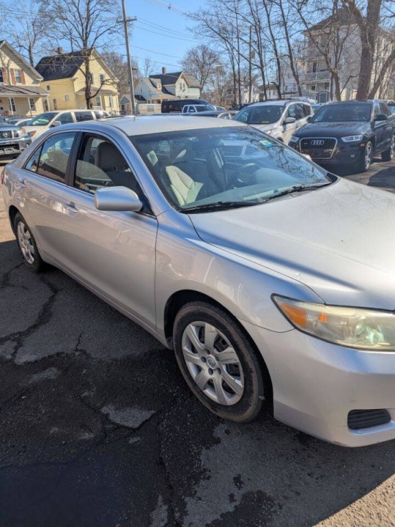2010 Toyota Camry Image 10