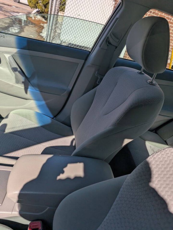 2010 Toyota Camry Image 13