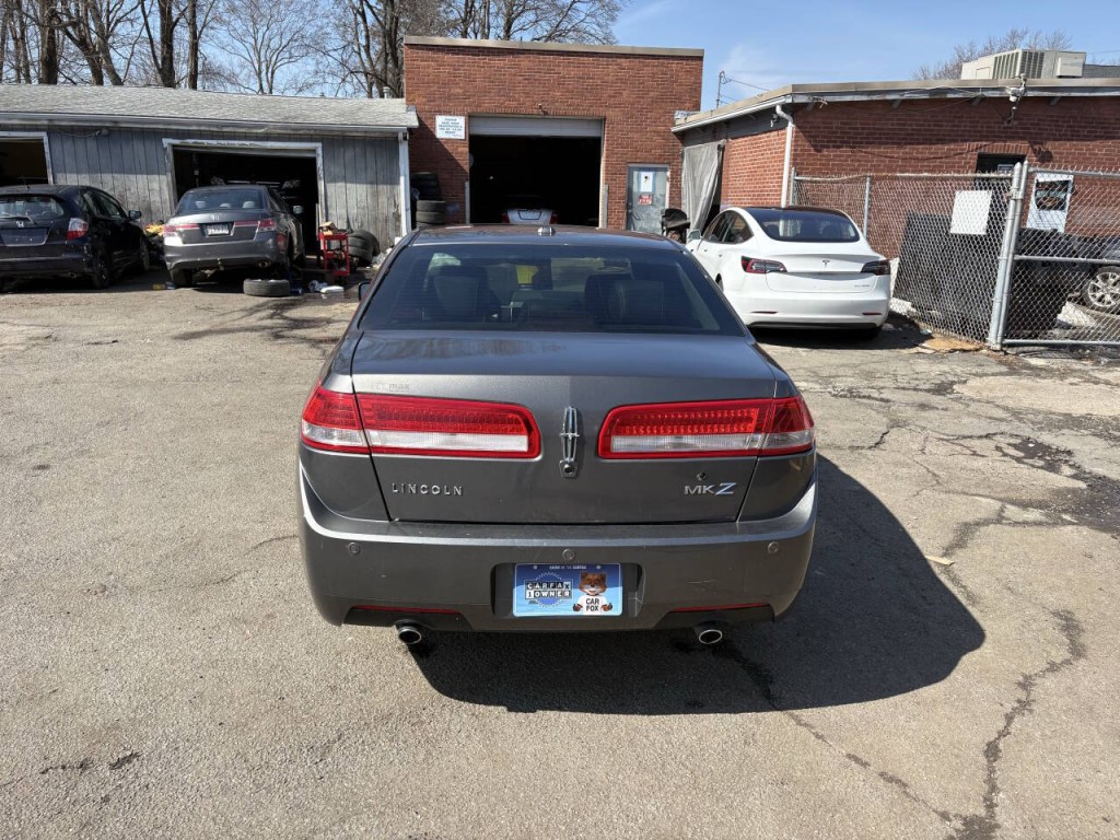 2012 Lincoln MKZ Image 14