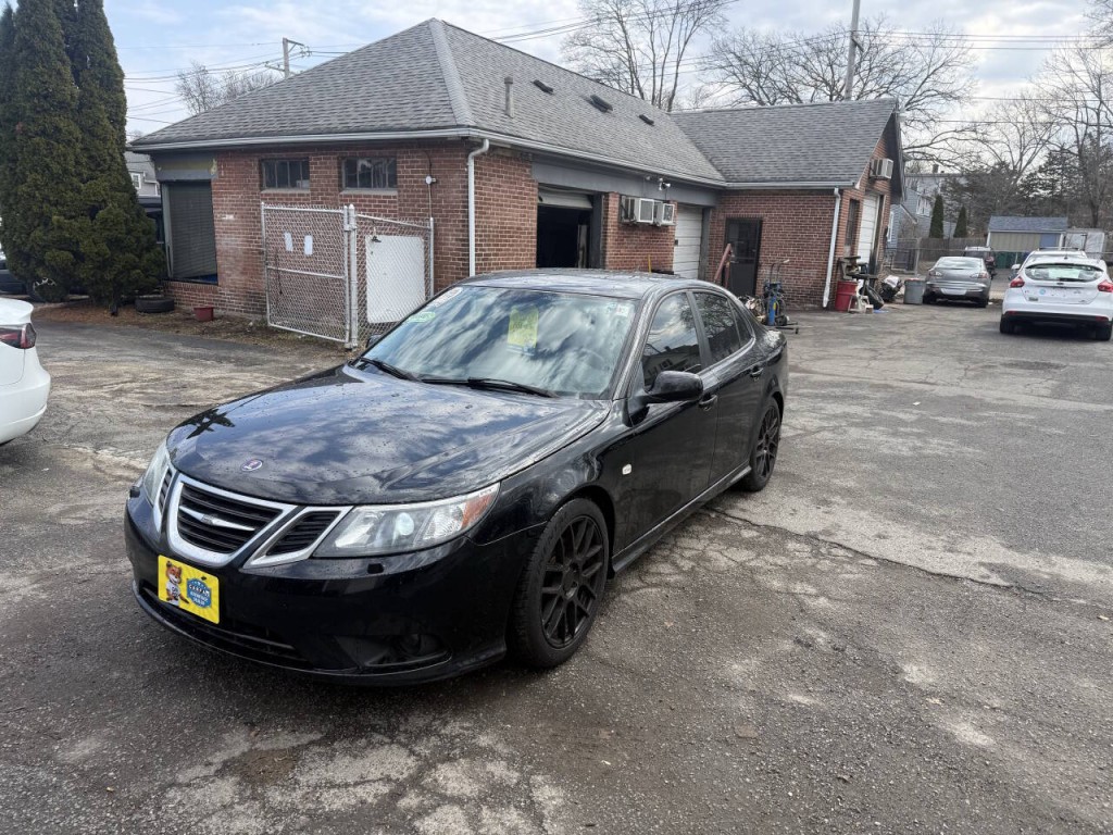 2010 Saab 9-3 Image 3