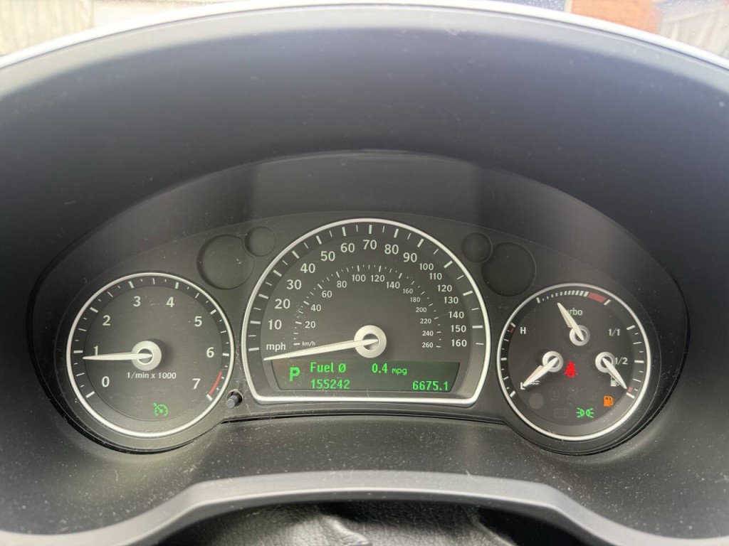 2010 Saab 9-3 Image 12