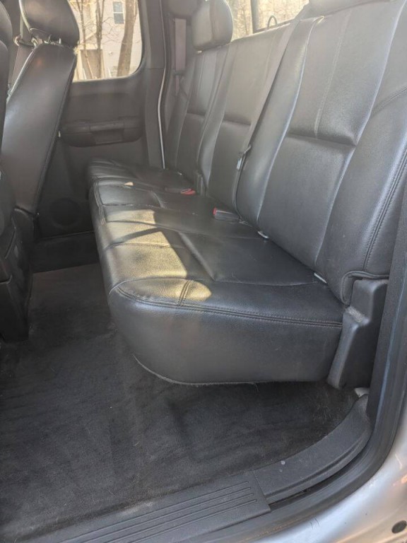 2012 Chevrolet Silverado 1500 Image 19