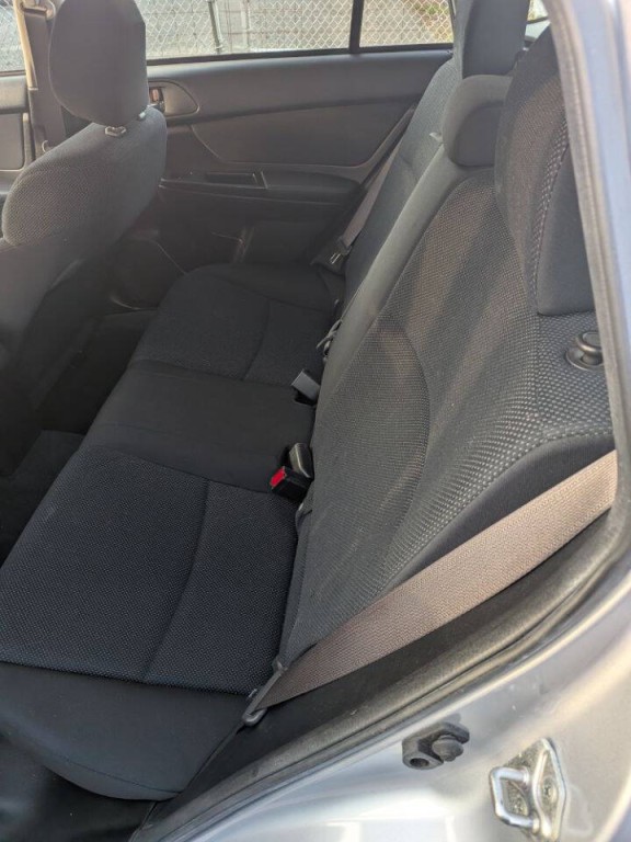 2013 Subaru Impreza Image 9