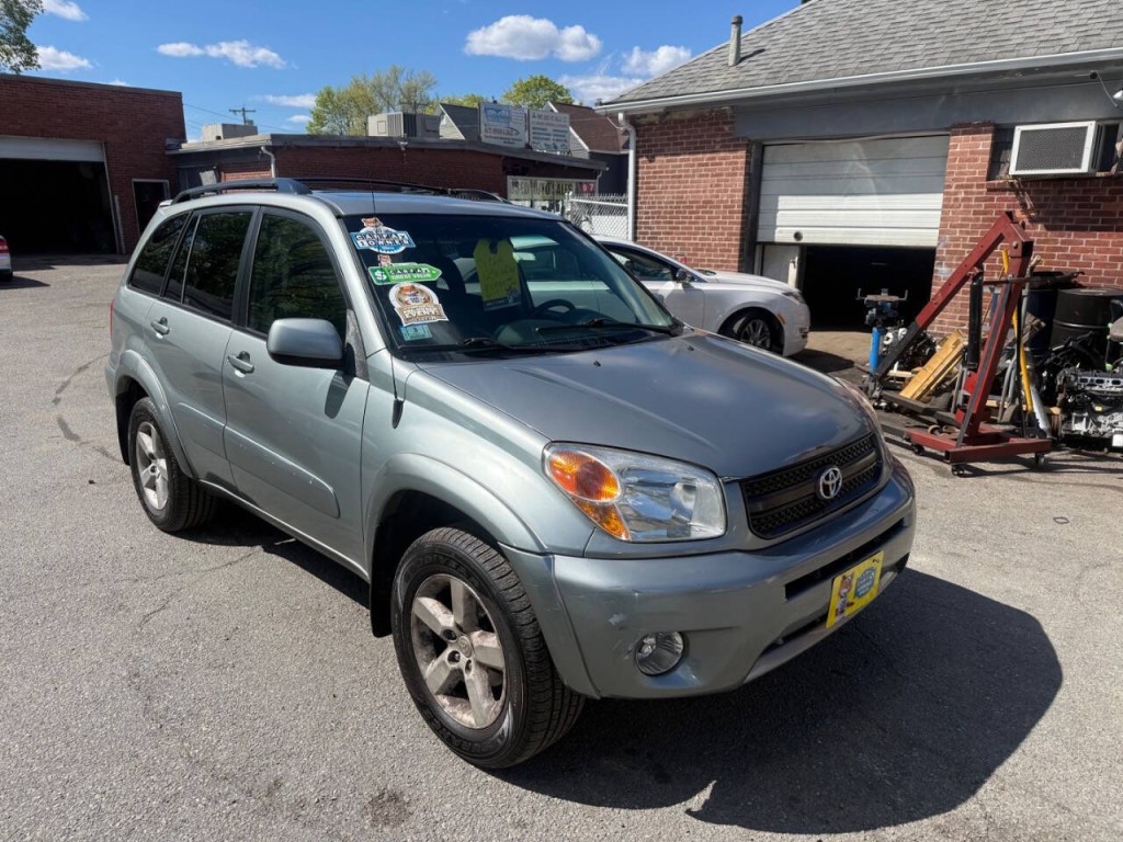 2004 Toyota Rav4 Image 3