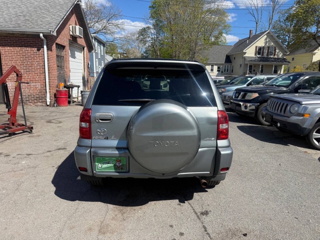 2004 Toyota Rav4 Image 6