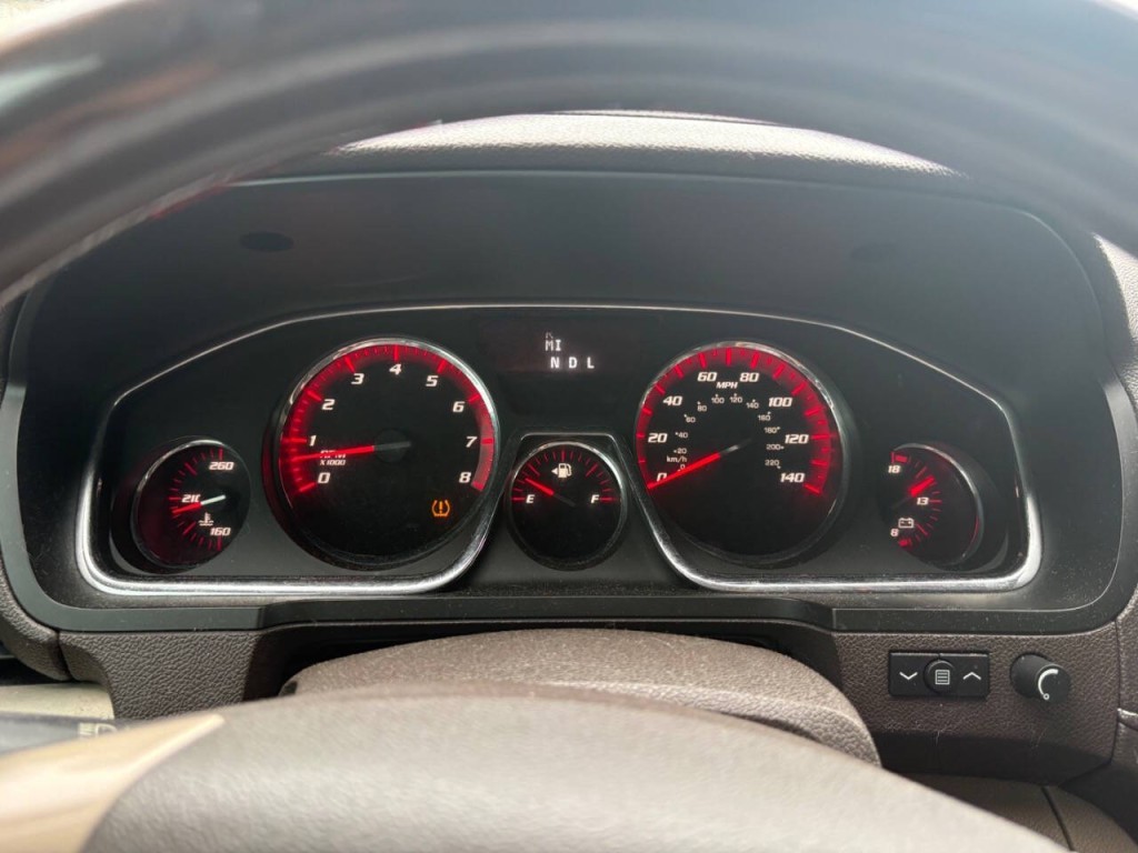 2013 GMC Acadia Image 9