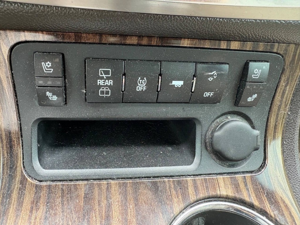 2013 GMC Acadia Image 13