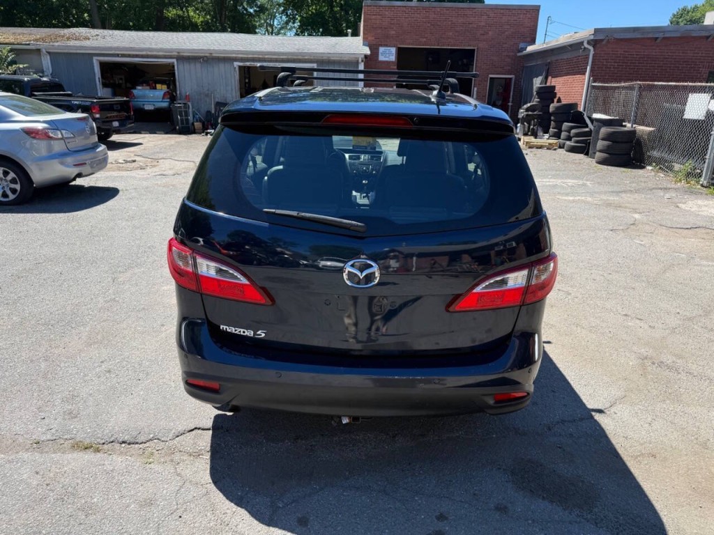 2014 Mazda Mazda5 Image 6
