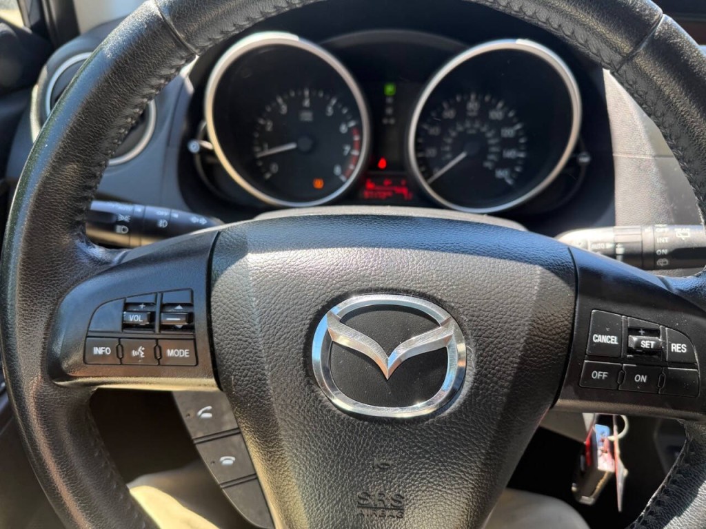 2014 Mazda Mazda5 Image 12