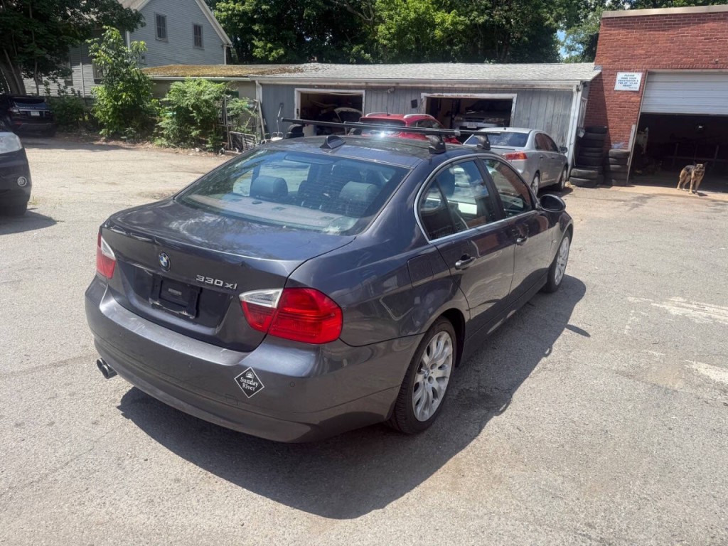 2006 BMW 3 Series Image 4