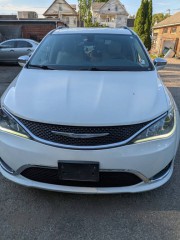 Image for 2017 Chrysler Pacifica Limited ID: 7504692