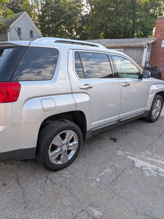 2014 GMC Terrain Image 9