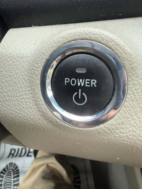 2008 Toyota Camry Image 17