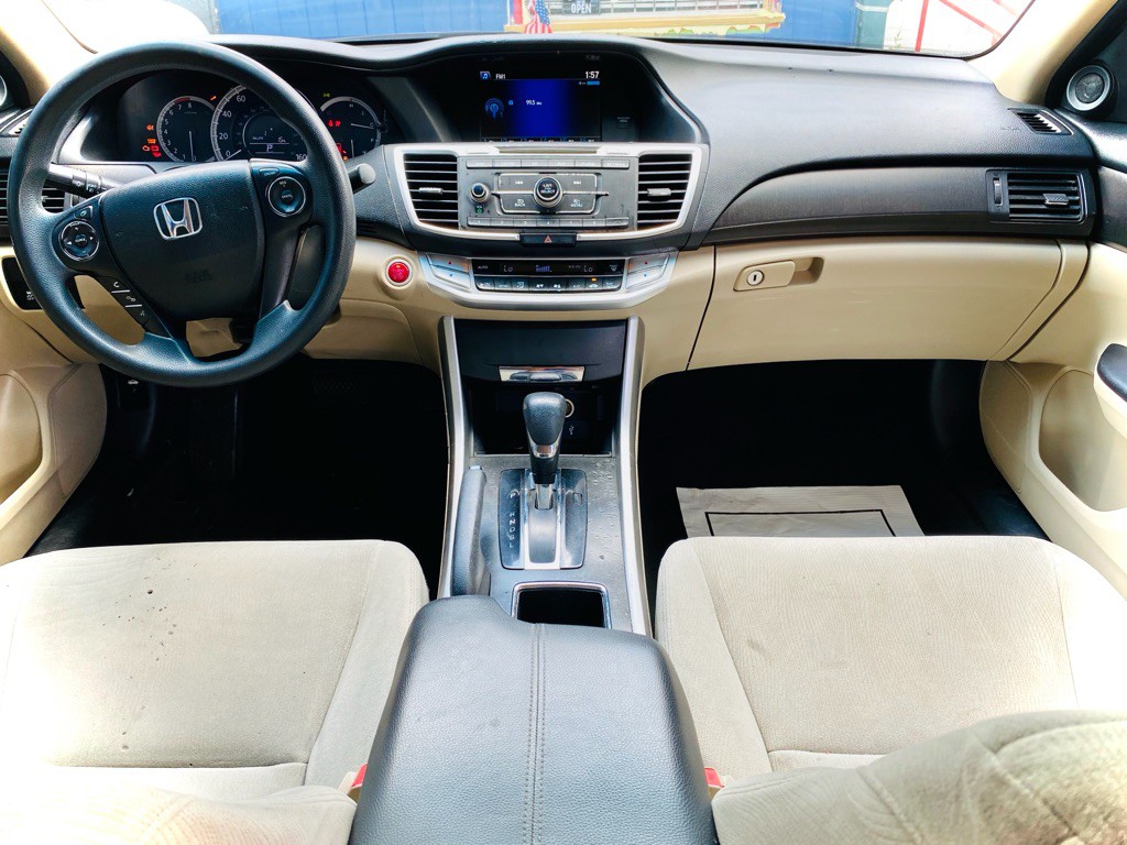 2015 Honda Accord Image 3