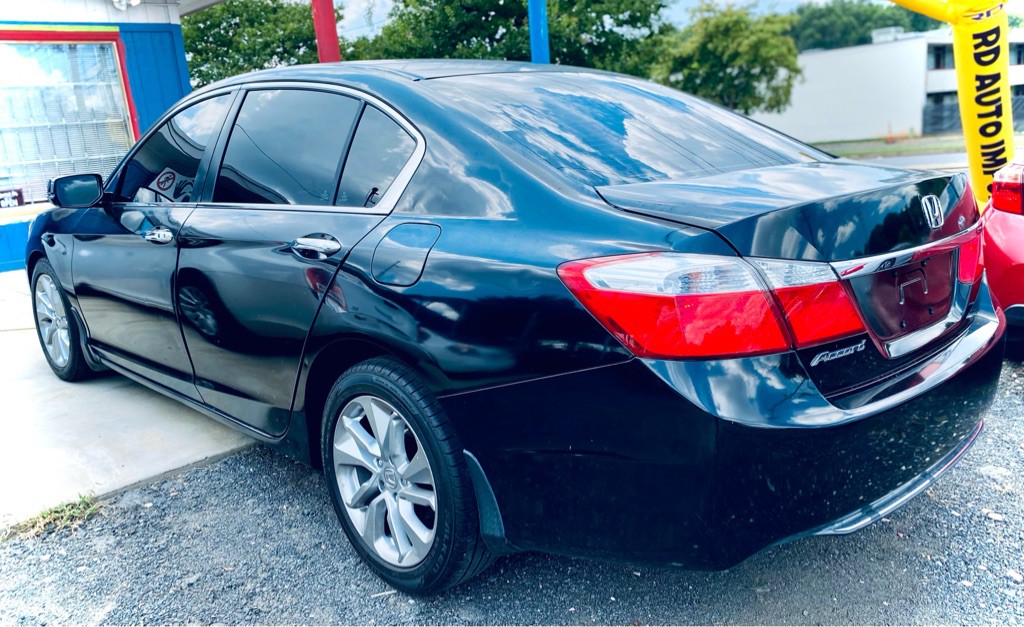 2015 Honda Accord Image 4