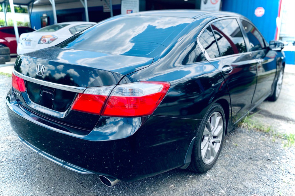 2015 Honda Accord Image 6