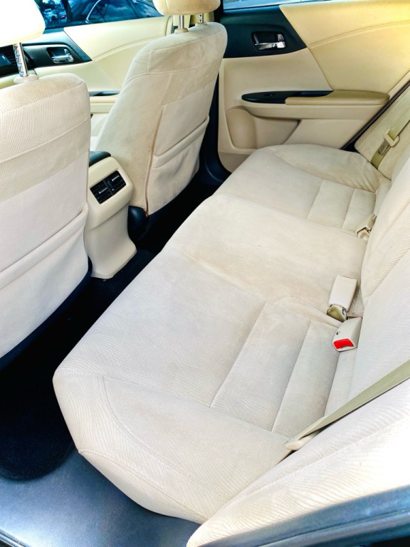 2015 Honda Accord Image 10